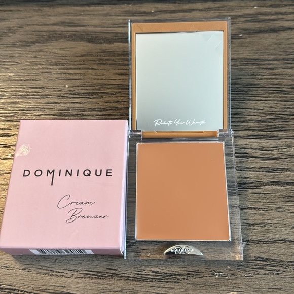 DOMINIQUE COSMETICS Cream Bronzer - Shade Light Tan - Picture 3 of 7
